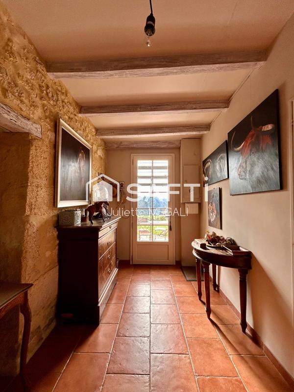 Maison - 189 m² - 5 pièces