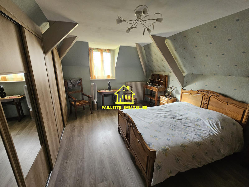 Maison - 157 m² - 4 pièces