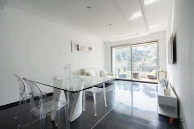 Appartement - 89 m² - 3 pièces