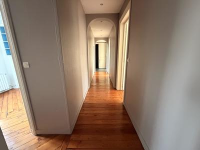 Appartement - 129 m² - 6 pièces