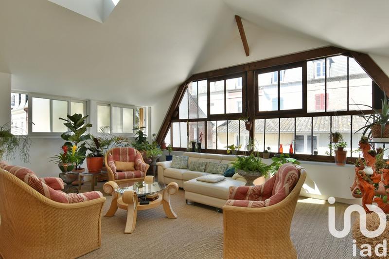 Maison de ville - 258 m² - 5 pièces