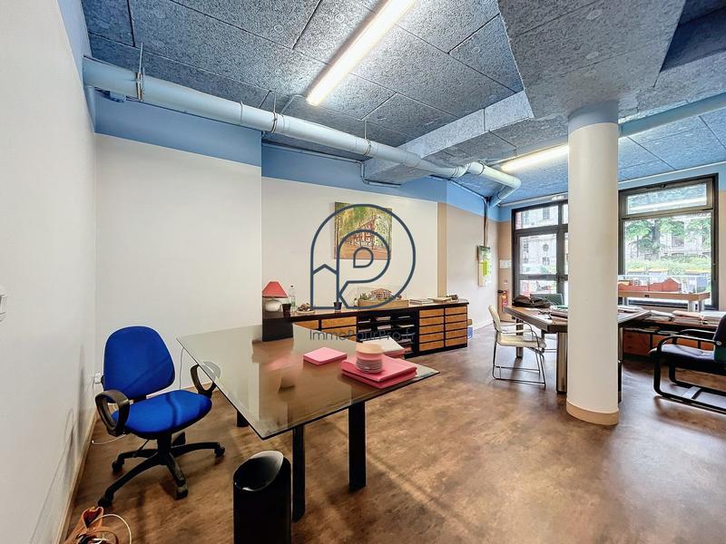 Local d'activités - 370 m²