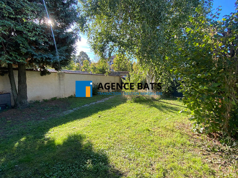 Maison - 218 m² - 7 pièces