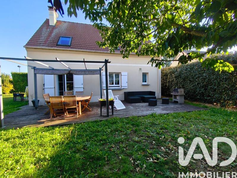 Maison - 98 m² - 5 pièces