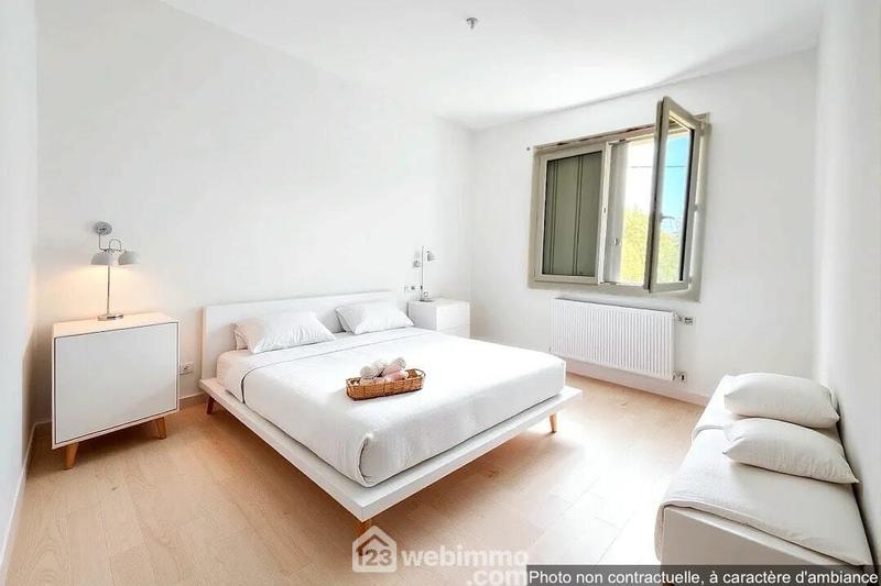 Maison - 181 m² - 9 pièces