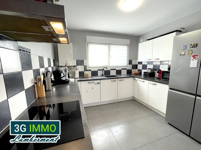 Maison - 96 m² - 4 pièces