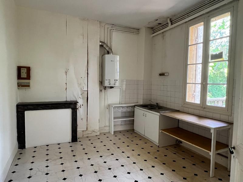 Maison - 200 m² - 10 pièces