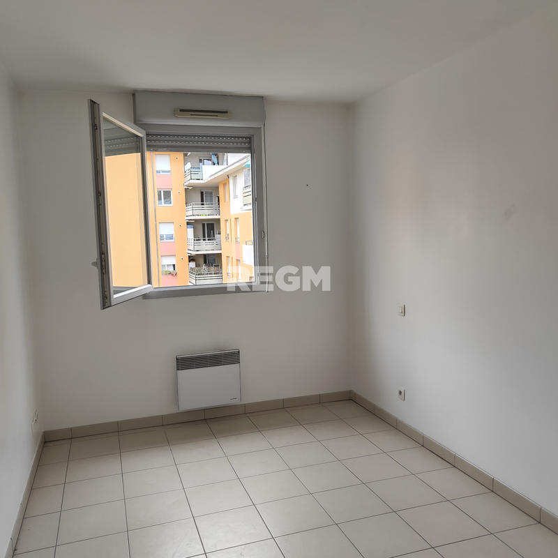Appartement - 84 m² - 4 pièces