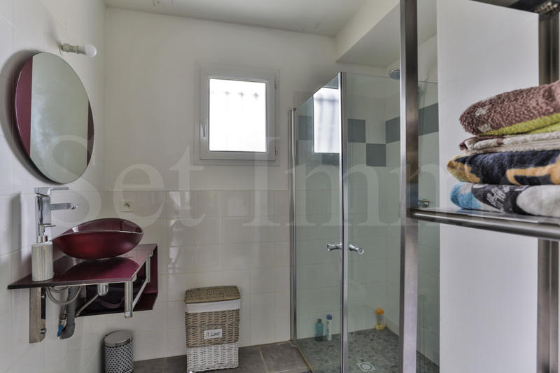 Maison - 189 m² - 10 pièces