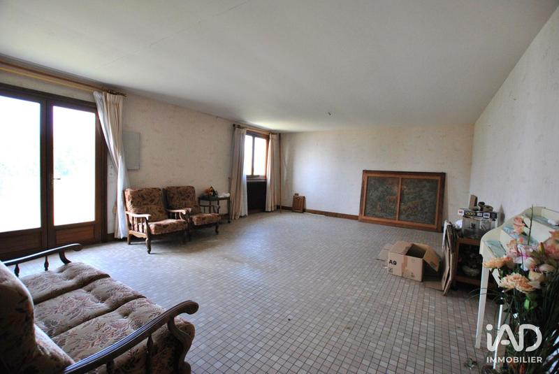 Local commercial - 3 377 m²