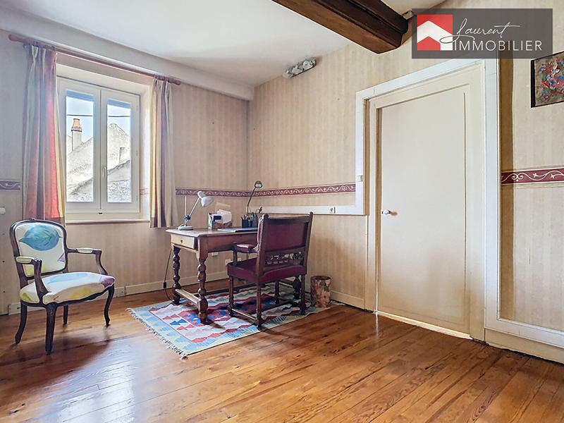 Maison de ville - 107 m² - 5 pièces