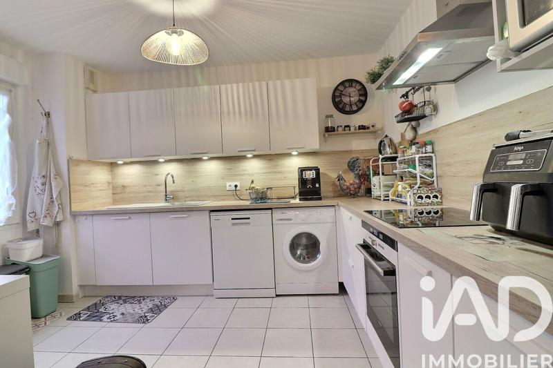 Appartement - 60 m² - 3 pièces