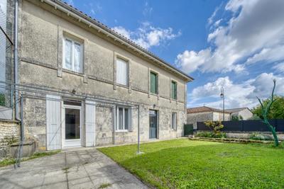 Maison de village - 198 m² - 4 pièces