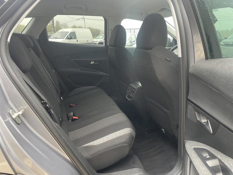 Peugeot 3008 1l6 E-Hdi 120cv Eat6 - Grip Controle