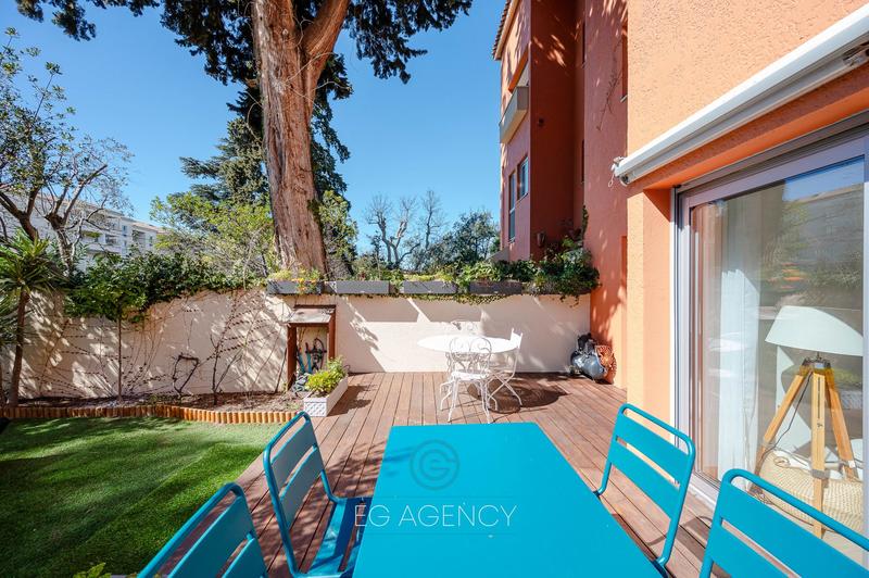 Appartement - 92 m² - 3 pièces