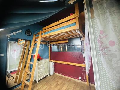 Studio - 6 m² - 1 pièce