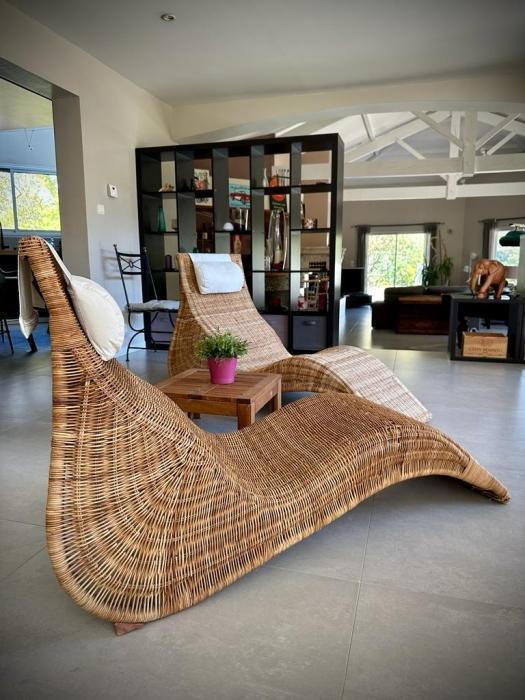 Villa - 360 m² - 8 pièces