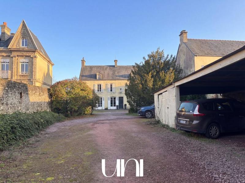 Maison - 292 m² - 11 pièces