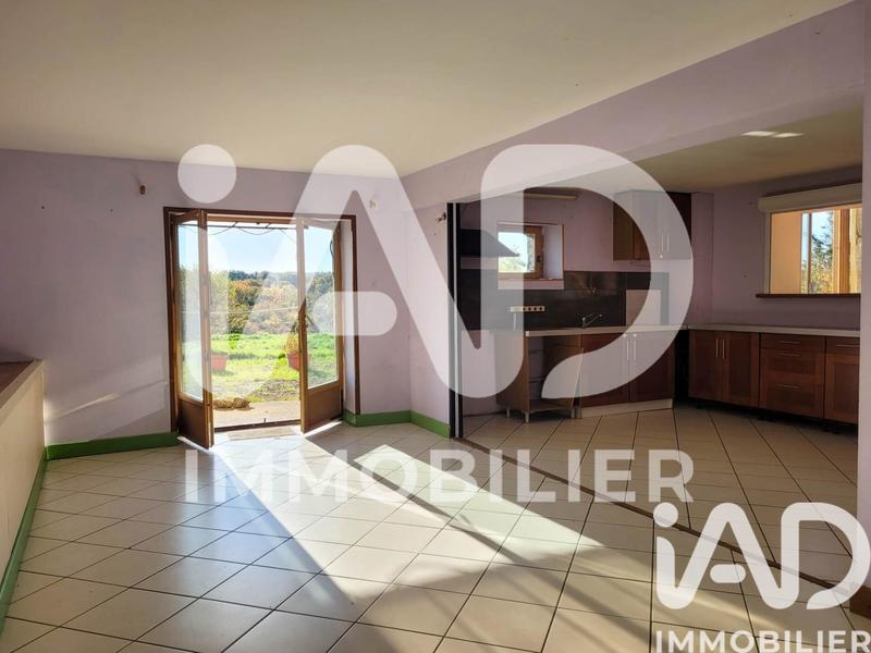 Maison - 317 m² - 8 pièces