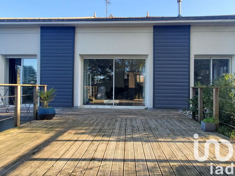 Maison - 170 m² - 6 pièces