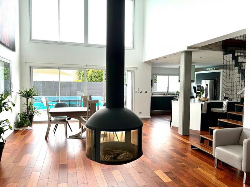 Maison - 173 m² - 6 pièces