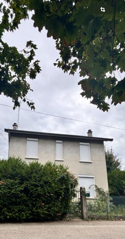 Maison - 100 m² - 6 pièces