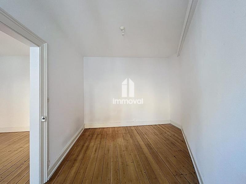 Appartement - 81 m² - 4 pièces