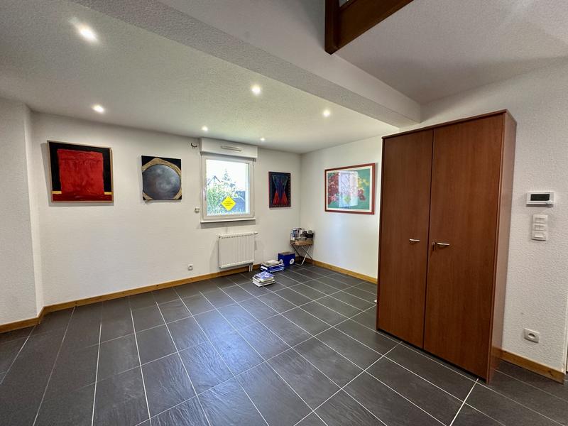 Bureau - 120 m² - 5 pièces