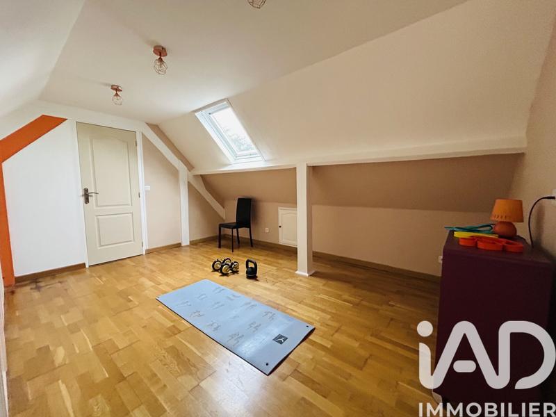 Maison - 186 m² - 6 pièces