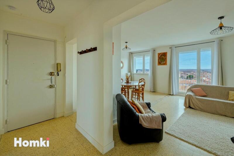 Appartement - 77 m² - 3 pièces