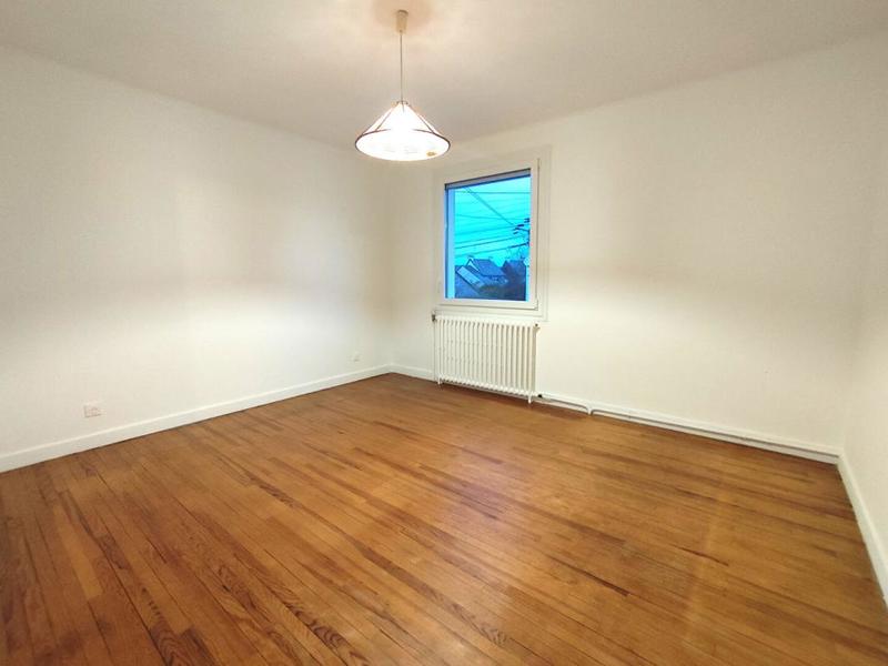 Maison - 84 m² - 5 pièces