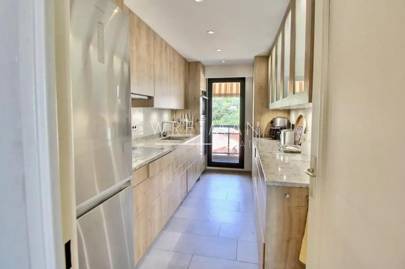 Appartement - 103 m² - 4 pièces