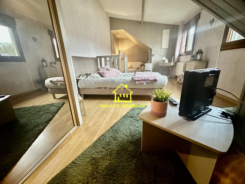 Maison traditionnelle - 105 m² - 4 pièces