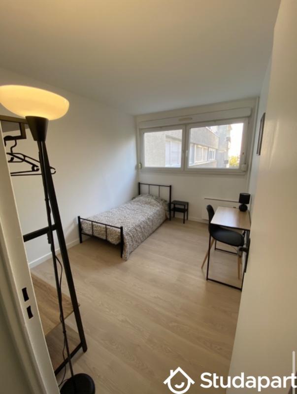 Chambre - 9 m² - 1 pièce