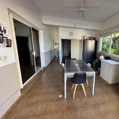 Appartement - 160 m² - 6 pièces