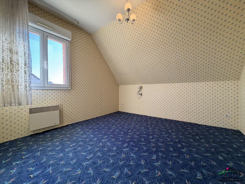 Maison - 93 m² - 5 pièces