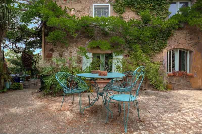 Maison - 180 m² - 9 pièces