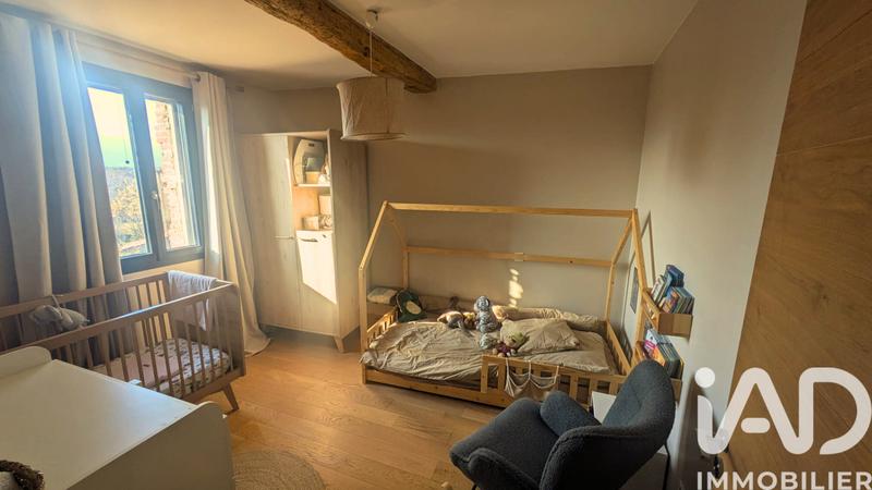 Maison de village - 220 m² - 5 pièces