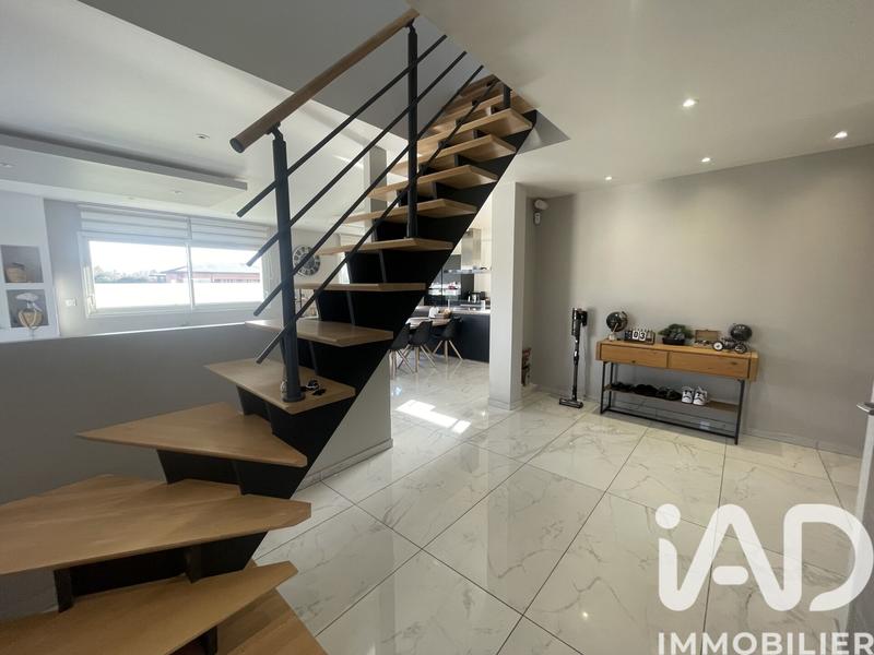 Maison - 127 m² - 5 pièces