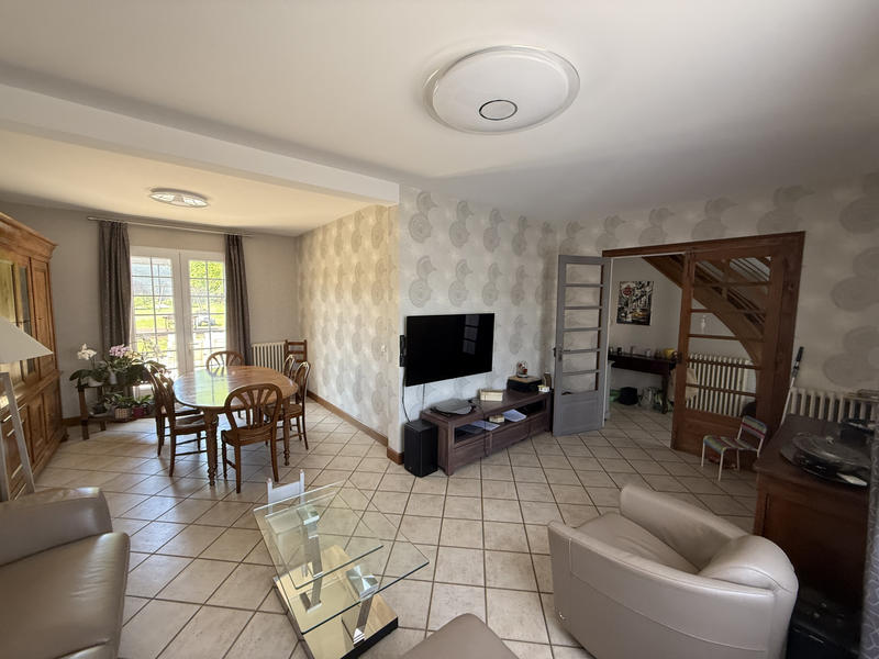 Maison - 120 m² - 5 pièces