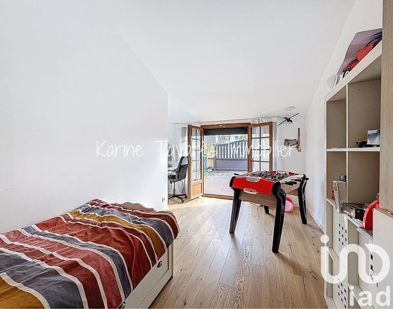 Maison - 152 m² - 9 pièces