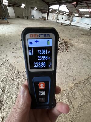 Entrepôt - 1 231 m²