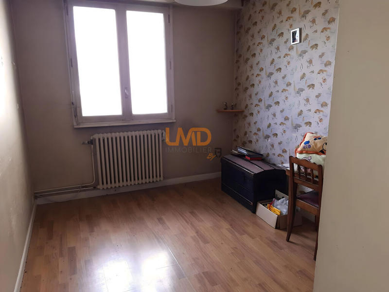 Maison - 161 m² - 10 pièces