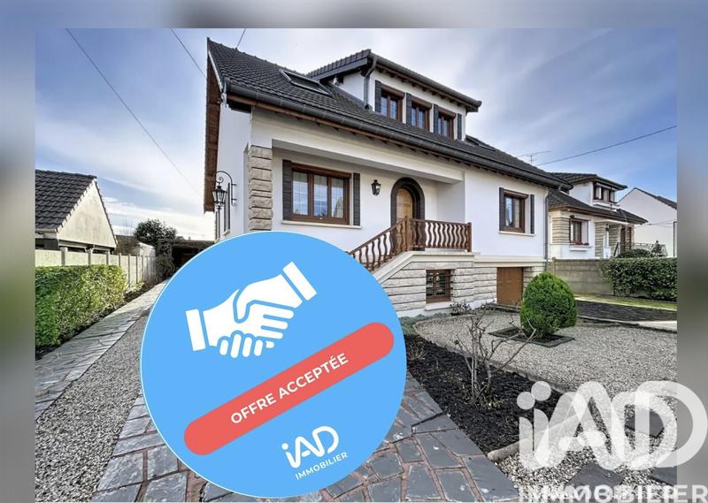 Maison - 189 m² - 8 pièces