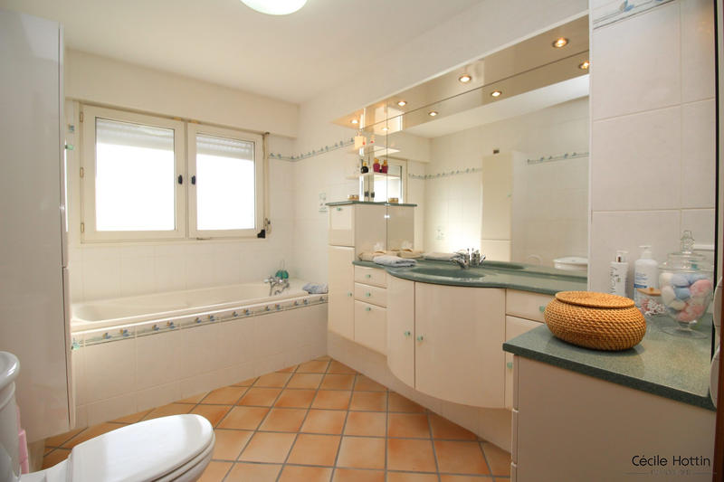 Maison - 151 m² - 5 pièces