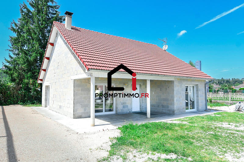 Maison - 95 m² - 5 pièces