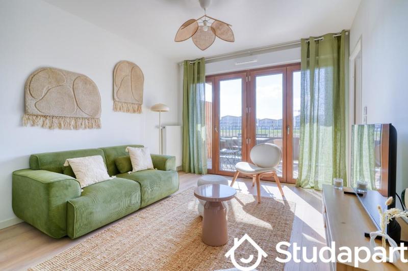 Chambre - 9 m² - 1 pièce