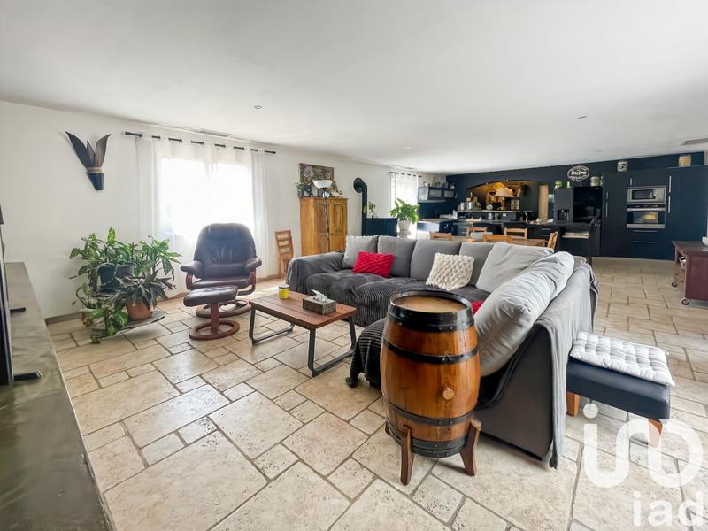 Maison - 227 m² - 7 pièces