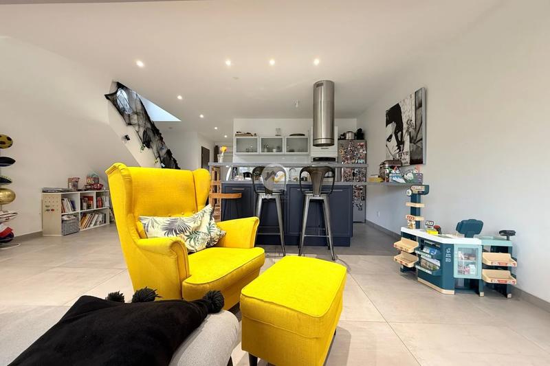 Maison contemporaine - 130 m² - 6 pièces