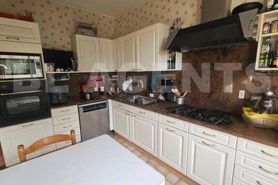 Maison de ville - 161 m² - 7 pièces